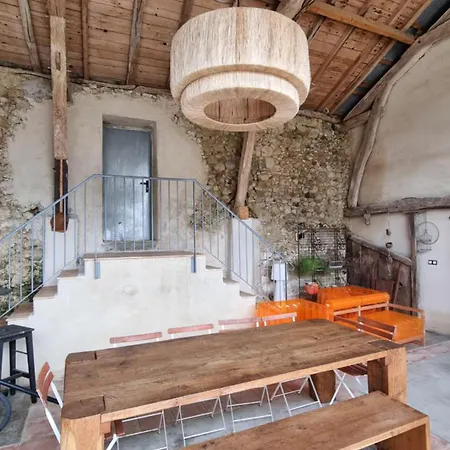 Maison Avec Grange & Piscine Vue Sur Les Pyrenees Puymaurin