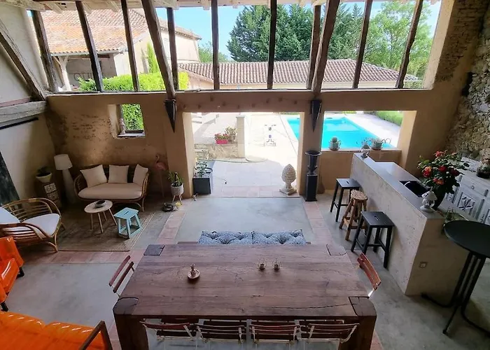 Maison Avec Grange & Piscine Vue Sur Les Pyrenees *