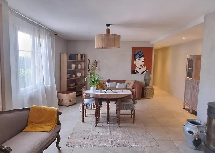 Maison Avec Grange & Piscine Vue Sur Les Pyrenees * Puymaurin