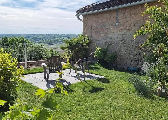 Maison Avec Grange & Piscine Vue Sur Les Pyrenees Σπίτι διακοπών *