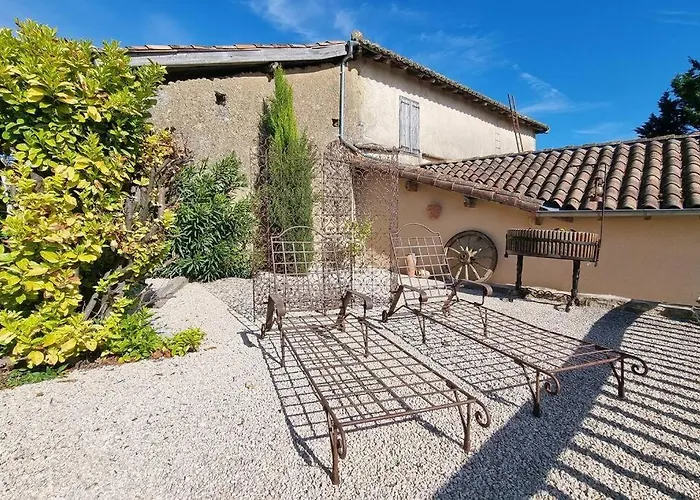 Maison Avec Grange & Piscine Vue Sur Les Pyrenees Σπίτι διακοπών *